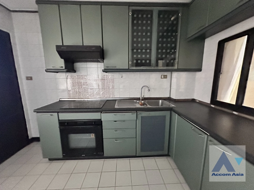  1  3 br Condominium For Rent in Sukhumvit ,Bangkok BTS Phrom Phong at Richmond Palace AA41656