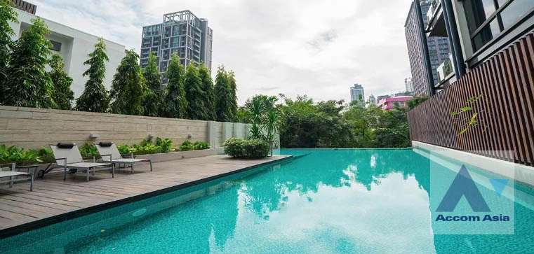  Tasteful Living Place Apartment  2 Bedroom for Rent BTS Ekkamai in Sukhumvit Bangkok