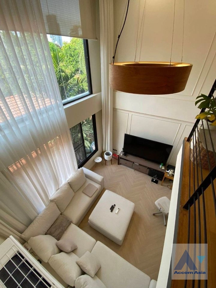  2  3 br House For Rent in Sukhumvit ,Bangkok BTS Phrom Phong AA41663