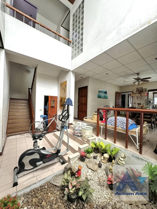 7  4 br House For Sale in Sathorn ,Bangkok  AA41671