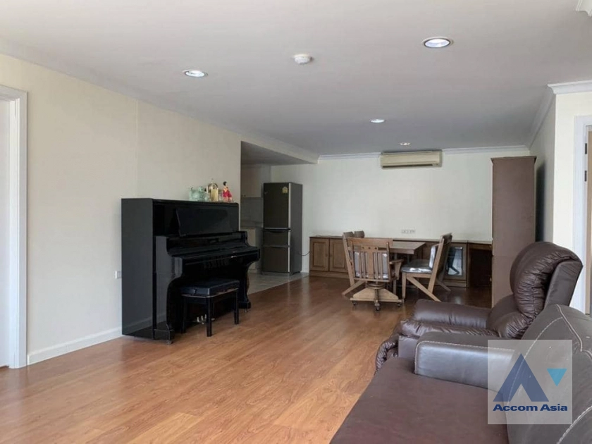 unit 3 Bedrooms  Condominium For Rent in Sukhumvit, Bangkok  near BTS Thong Lo (AA41675)