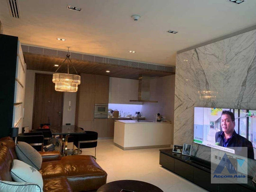 unit 2 Bedrooms  Condominium For Rent & Sale in Ploenchit, Bangkok  near BTS Ratchadamri - MRT Silom (AA41679)