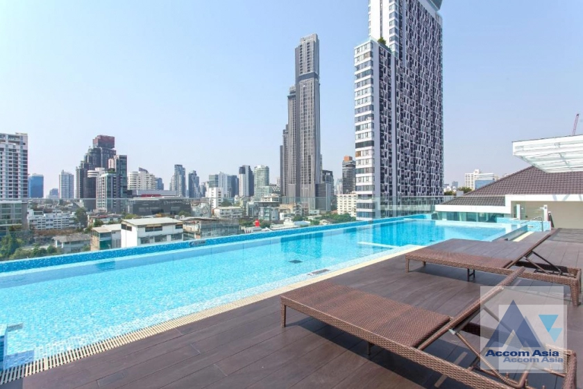  2  2 br Apartment For Rent in Sukhumvit ,Bangkok BTS Ekkamai at New Modern Classic Apartment, Near Main Street AA41687