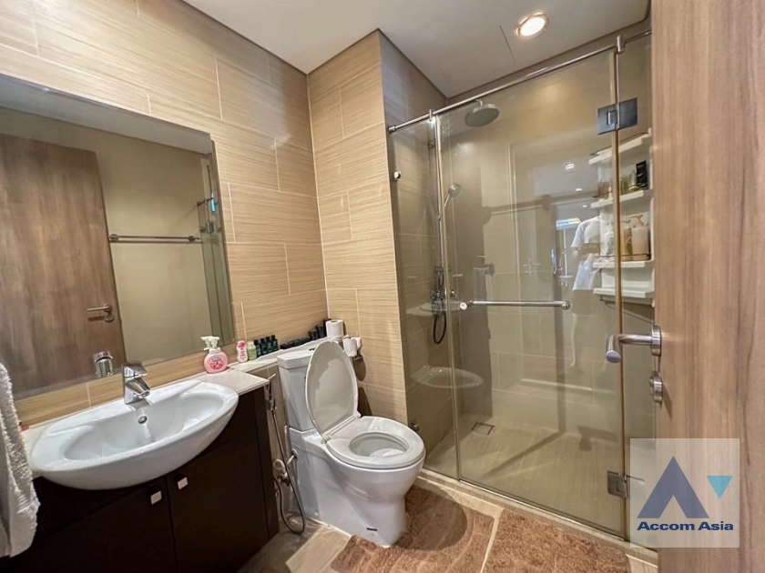 17  2 br Condominium For Sale in Charoen Nakhon ,Bangkok BTS Krung Thon Buri at WaterMark Chaophraya River AA41692