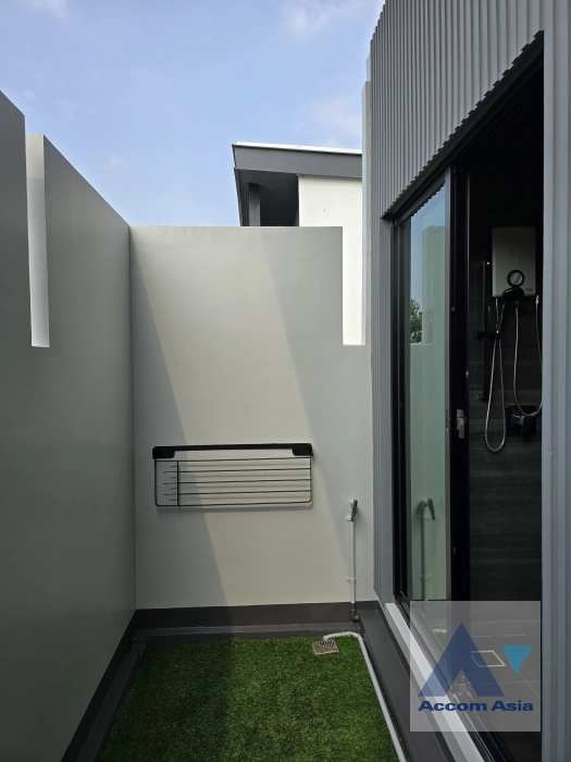 41  3 br Townhouse For Rent in Bang Na ,Bangkok  at Vive Bangna km.7 AA41696