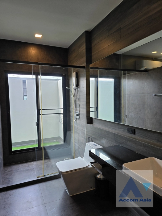 37  3 br Townhouse For Rent in Bang Na ,Bangkok  at Vive Bangna km.7 AA41696