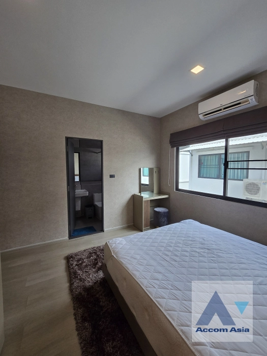 32  3 br Townhouse For Rent in Bang Na ,Bangkok  at Vive Bangna km.7 AA41696