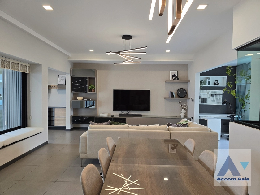 7  3 br Townhouse For Rent in Bang Na ,Bangkok  at Vive Bangna km.7 AA41696