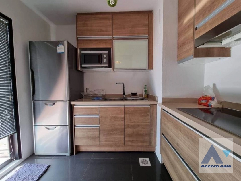 unit 2 Bedrooms  Condominium For Rent in Sukhumvit, Bangkok  near BTS Thong Lo (AA41698)