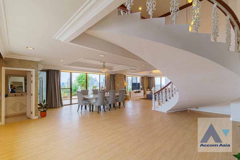 7  4 br Apartment For Rent in Sukhumvit ,Bangkok BTS Phrom Phong at Pet friendly - High rise Apartment in Phrom Phong AA41703