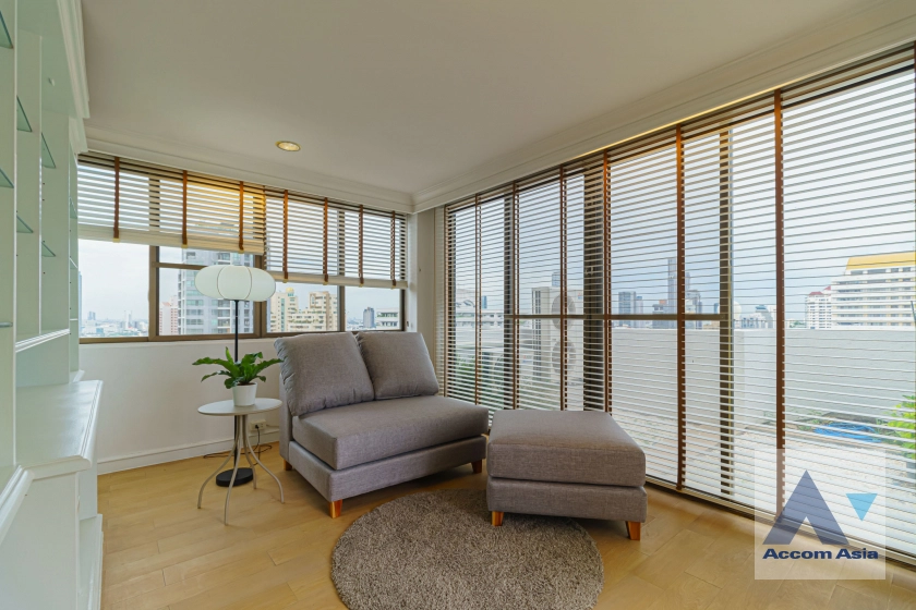 18  4 br Apartment For Rent in Sukhumvit ,Bangkok BTS Phrom Phong at Pet friendly - High rise Apartment in Phrom Phong AA41703