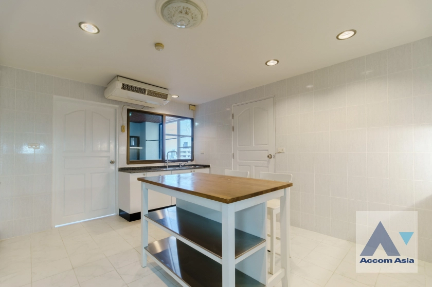 11  4 br Apartment For Rent in Sukhumvit ,Bangkok BTS Phrom Phong at Pet friendly - High rise Apartment in Phrom Phong AA41703