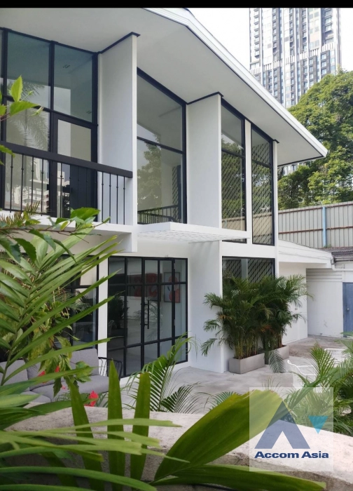 unitHome Office |  House For Rent in Sukhumvit, Bangkok  near BTS Asok (AA41707)