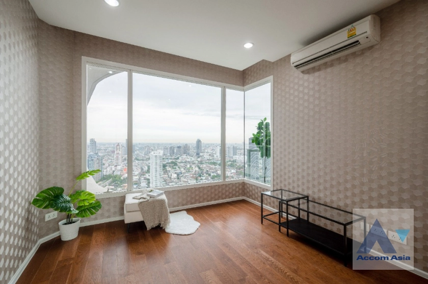 19  2 br Condominium for rent and sale in Rama 3 ,Bangkok BTS Saphan Taksin at Menam Residences AA41709