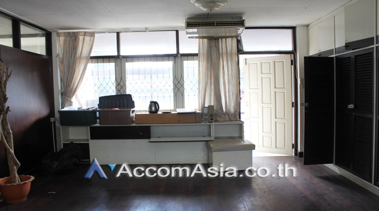 6  3 br House for rent and sale in Sukhumvit ,Bangkok BTS Thong Lo 95594