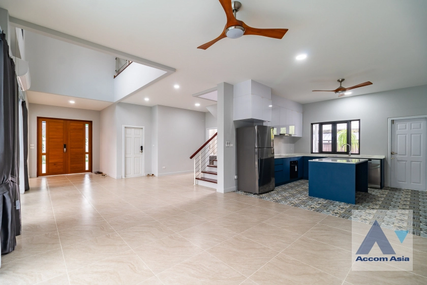 13  4 br House for rent and sale in New Phetchaburi ,Bangkok MRT Phetchaburi AA41732