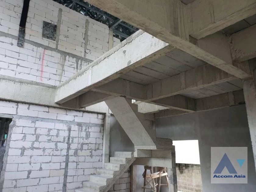 unitLand for Sale with Partially Built House – 240 sq.wah