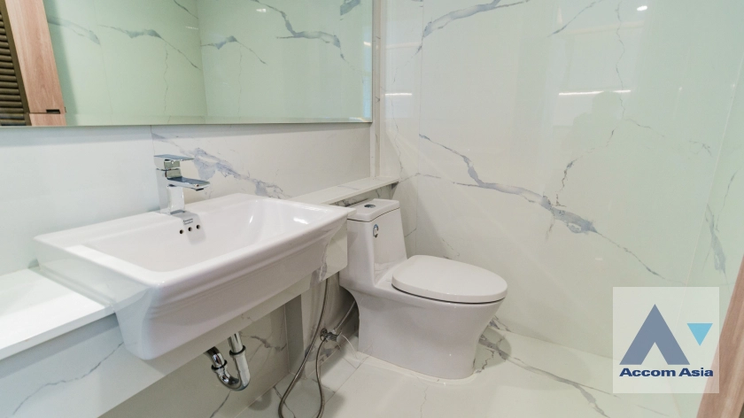 6  3 br Townhouse For Rent in Sukhumvit ,Bangkok BTS Phrom Phong at KLANG Nivas AA41750