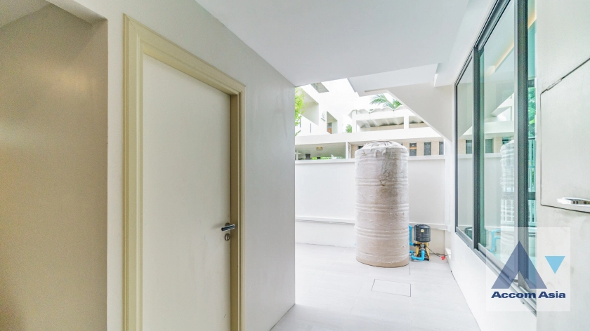 26  3 br Townhouse For Rent in Sukhumvit ,Bangkok BTS Phrom Phong at KLANG Nivas AA41750