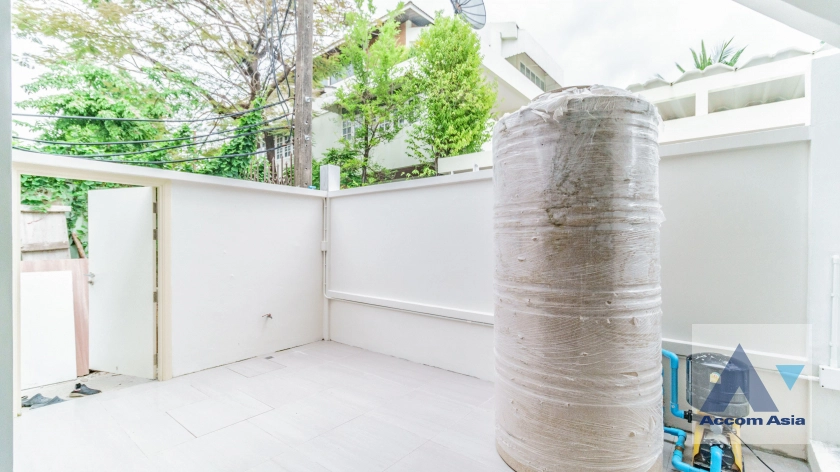 29  3 br Townhouse For Rent in Sukhumvit ,Bangkok BTS Phrom Phong at KLANG Nivas AA41750