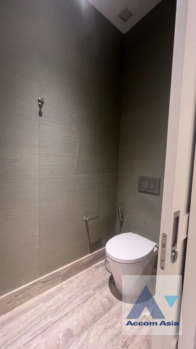 18  2 br Condominium For Rent in Silom ,Bangkok BTS Chong Nonsi at The Ritz Carlton Residences AA41754