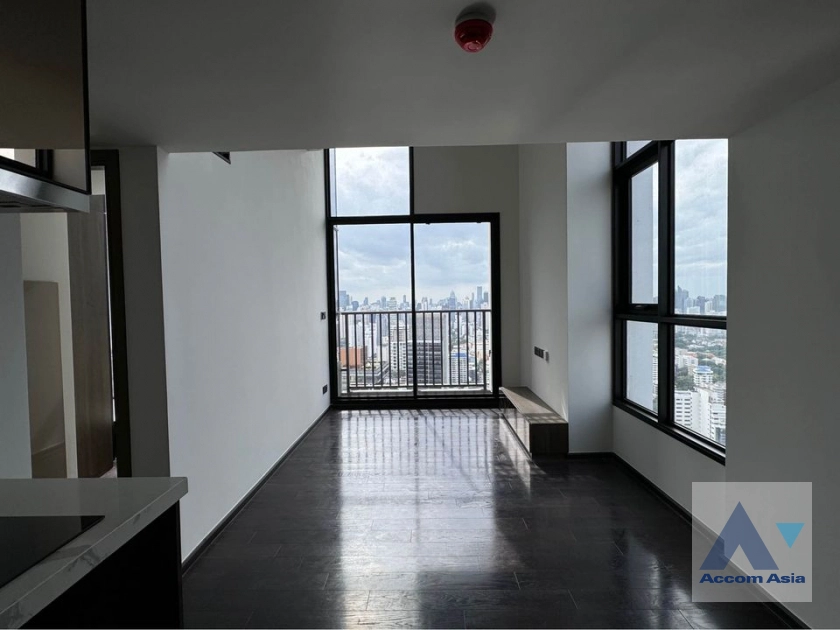 Park Origin Thonglor Condominium  1 Bedroom for Sale BTS Thong Lo in Sukhumvit Bangkok