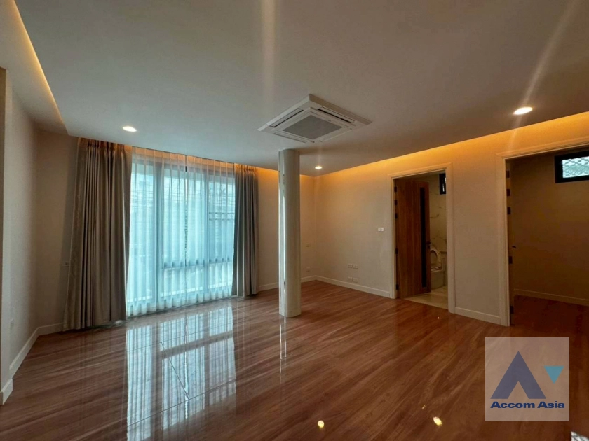 17  3 br Townhouse for rent and sale in Sukhumvit ,Bangkok BTS Phrom Phong at KLANG Nivas AA41765