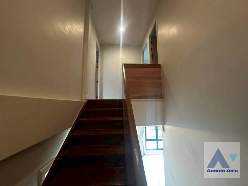 8  3 br Townhouse for rent and sale in Sukhumvit ,Bangkok BTS Phrom Phong at KLANG Nivas AA41765