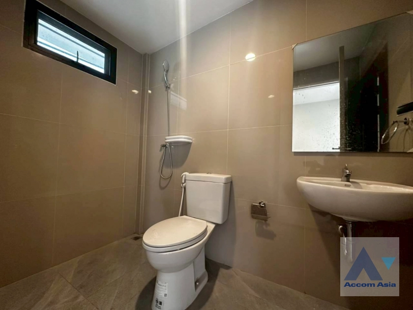 31  3 br Townhouse for rent and sale in Sukhumvit ,Bangkok BTS Phrom Phong at KLANG Nivas AA41765