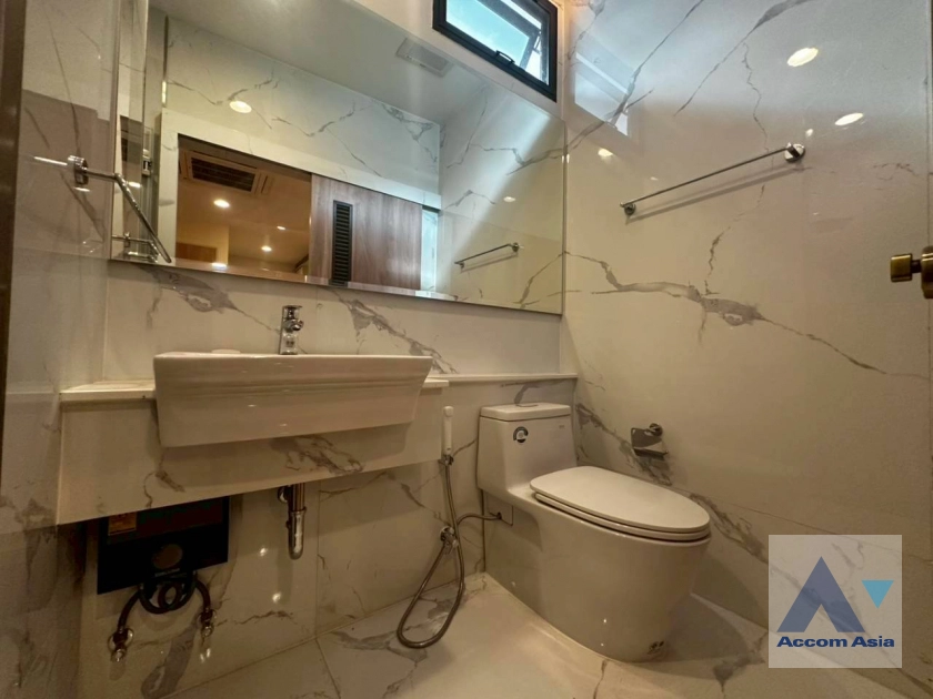 25  3 br Townhouse For Rent in Sukhumvit ,Bangkok BTS Phrom Phong at KLANG Nivas AA41767