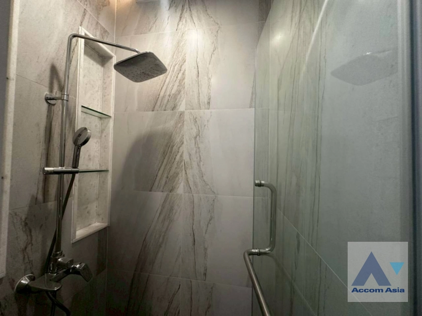 27  3 br Townhouse For Rent in Sukhumvit ,Bangkok BTS Phrom Phong at KLANG Nivas AA41767