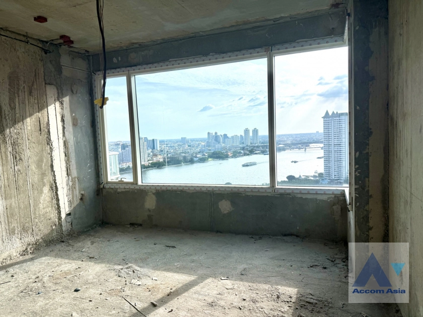 4  5 br Condominium For Sale in Charoen Nakhon ,Bangkok BTS Krung Thon Buri at WaterMark Chaophraya River AA41769