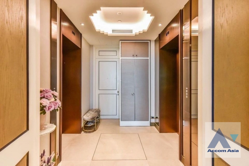 11  2 br Condominium For Rent in Charoen Nakhon ,Bangkok BTS Krung Thon Buri at The Residences at Mandarin Oriental AA41772