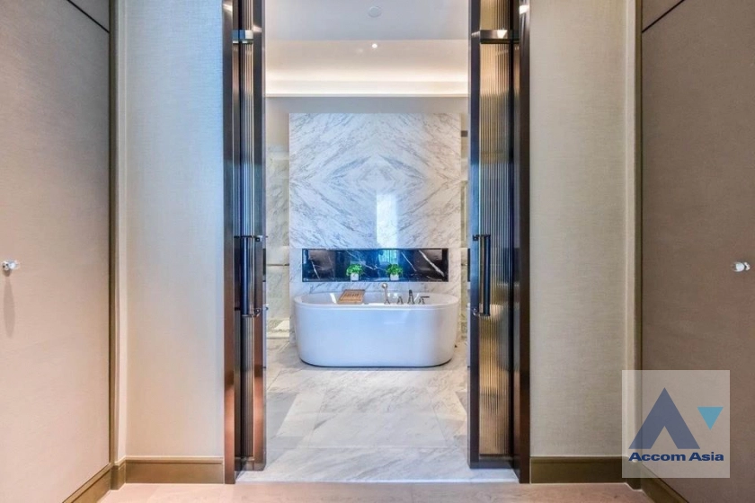 22  2 br Condominium For Rent in Charoen Nakhon ,Bangkok BTS Krung Thon Buri at The Residences at Mandarin Oriental AA41772