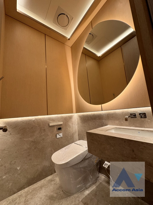 9  1 br Condominium for rent and sale in Ploenchit ,Bangkok BTS Chitlom at Scope Langsuan AA41781