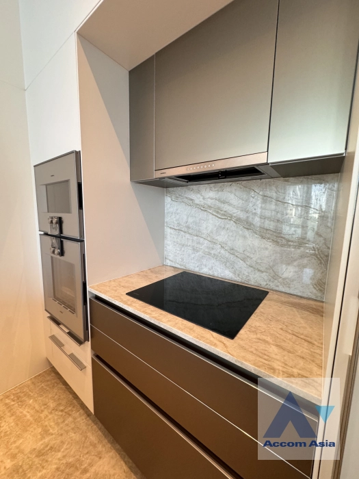 8  1 br Condominium for rent and sale in Ploenchit ,Bangkok BTS Chitlom at Scope Langsuan AA41781