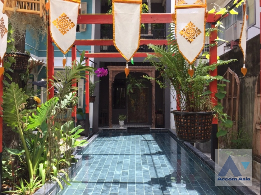 14  3 br House for rent and sale in Silom ,Bangkok BTS Surasak AA41796