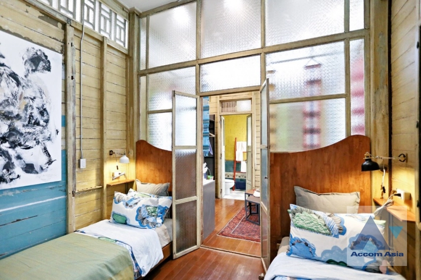 10  3 br House for rent and sale in Silom ,Bangkok BTS Surasak AA41796