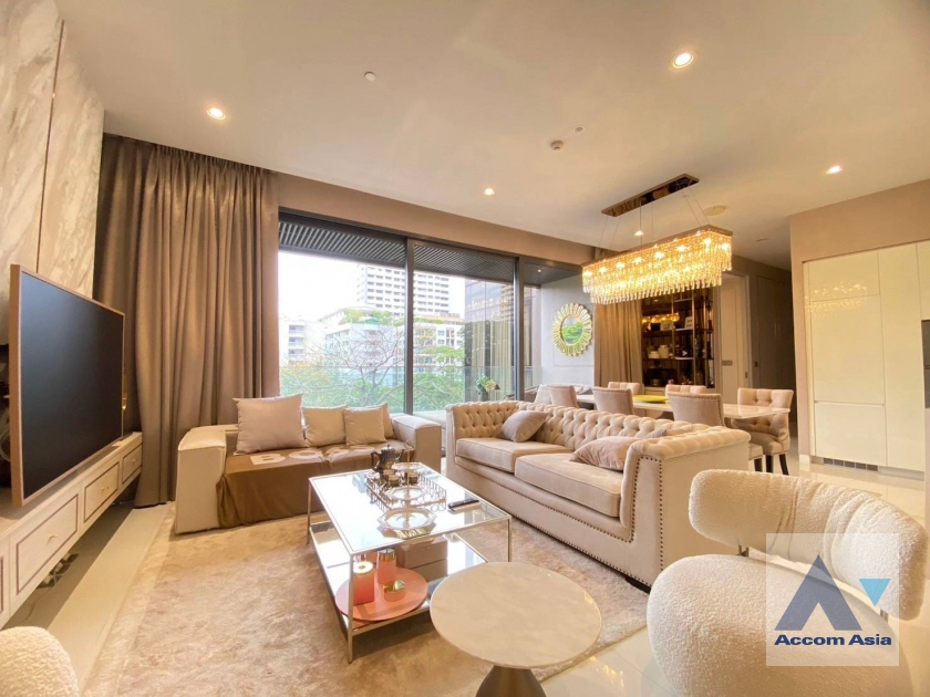  Vittorio Sukhumvit 39 Condominium  2 Bedroom for Sale & Rent BTS Phrom Phong in Sukhumvit Bangkok