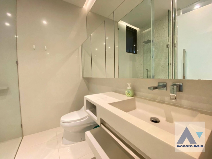 15  2 br Condominium For Rent in Sukhumvit ,Bangkok BTS Phrom Phong at Vittorio Sukhumvit 39 AA41818