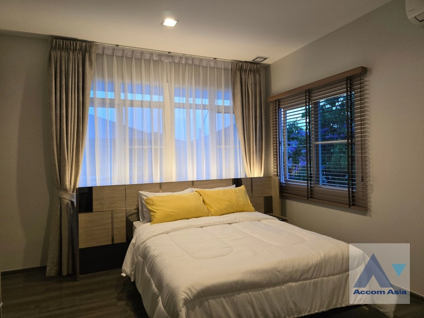 11  4 br House For Rent in Samutprakan ,Samutprakan  at Mantana 2 Bangna Km.7 AA41826