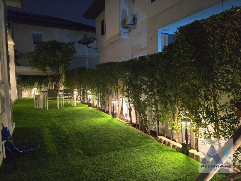 26  4 br House For Rent in Samutprakan ,Samutprakan  at Mantana 2 Bangna Km.7 AA41826