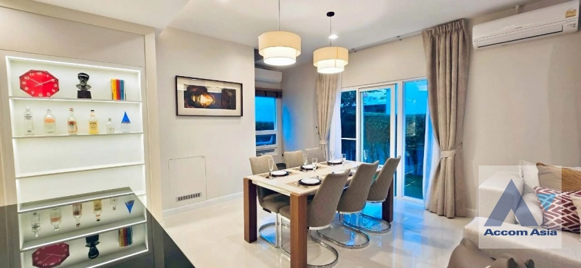 4  4 br House For Rent in Samutprakan ,Samutprakan  at Mantana 2 Bangna Km.7 AA41826