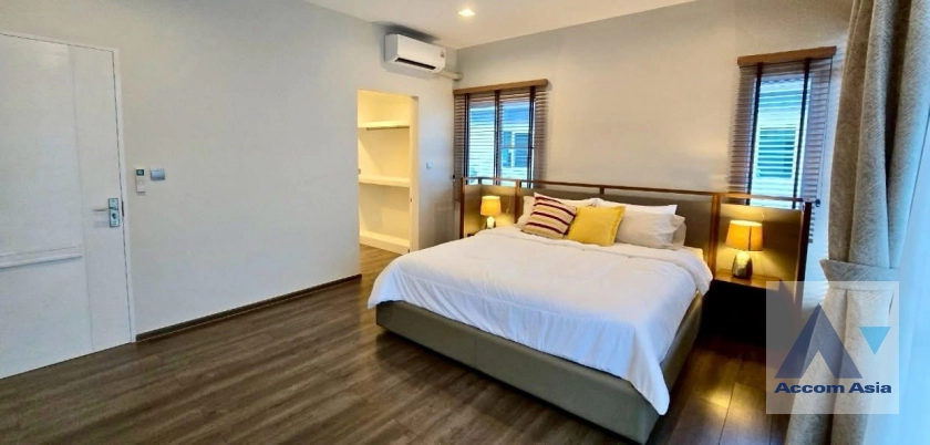 9  4 br House For Rent in Samutprakan ,Samutprakan  at Mantana 2 Bangna Km.7 AA41826