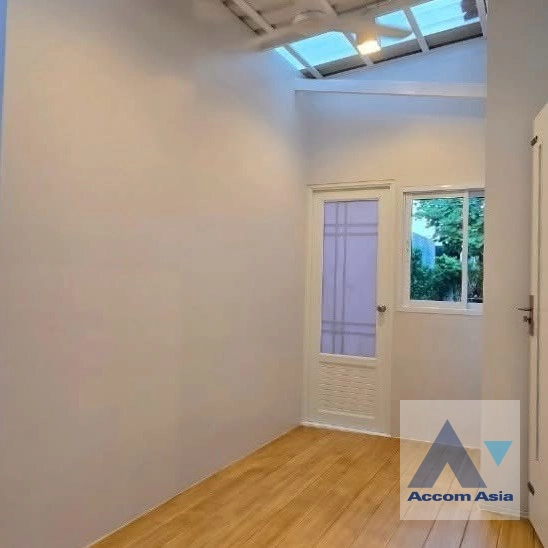 16  4 br House For Rent in Samutprakan ,Samutprakan  at Mantana 2 Bangna Km.7 AA41826