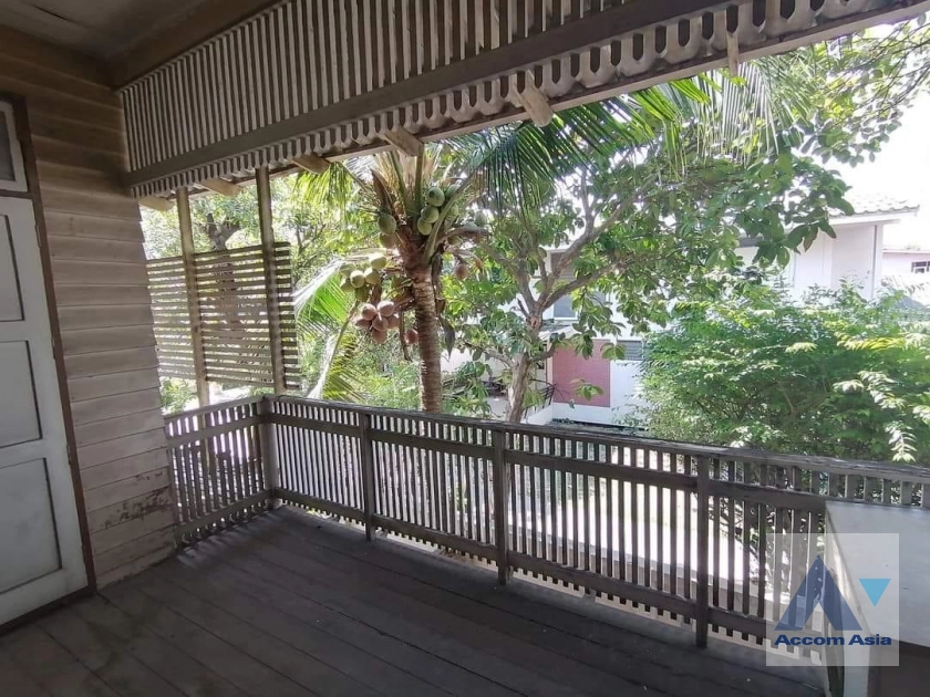 6  House For Rent in Phaholyothin ,Bangkok BTS Ari AA41827