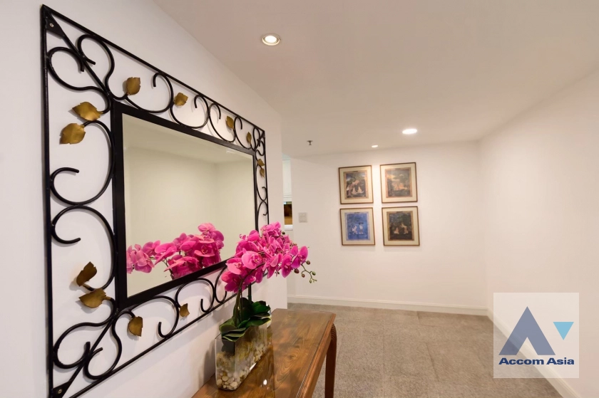 9  3 br Condominium for rent and sale in Sukhumvit ,Bangkok BTS Phrom Phong at Baan Suan Petch AA41828