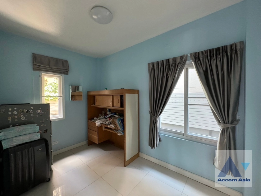 8  5 br House For Rent in Sukhumvit ,Bangkok BTS Phra khanong AA41850