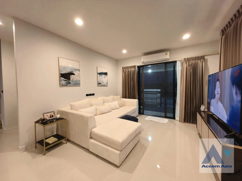  1  4 br House For Rent in Krungthep Kreetha ,Bangkok MRT Yaek Lam Sali at Burasiri Krungthep Kreetha AA41852