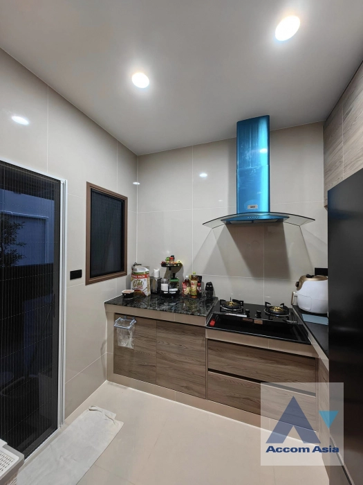 4  4 br House For Rent in Krungthep Kreetha ,Bangkok MRT Yaek Lam Sali at Burasiri Krungthep Kreetha AA41852